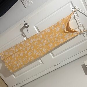 Abercrombie & Fitch Yellow Floral Midi Dress